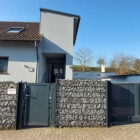 Grosse Tolle 4 Zimmer Ferienwohnung Im Herzen Des Odenwaldes Mörlenbach Exterior foto