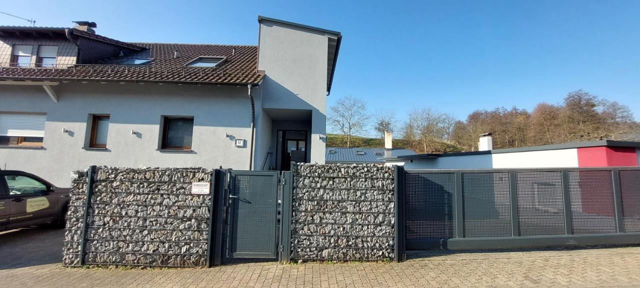 Grosse Tolle 4 Zimmer Ferienwohnung Im Herzen Des Odenwaldes Mörlenbach Exterior foto