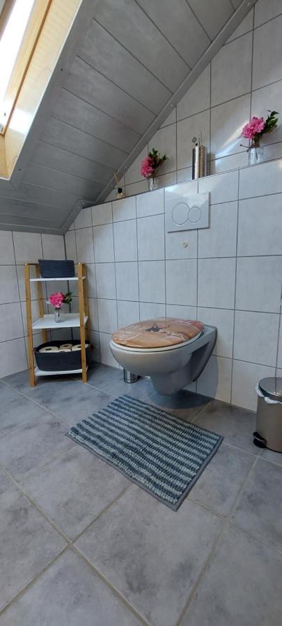Grosse Tolle 4 Zimmer Ferienwohnung Im Herzen Des Odenwaldes Mörlenbach Exterior foto