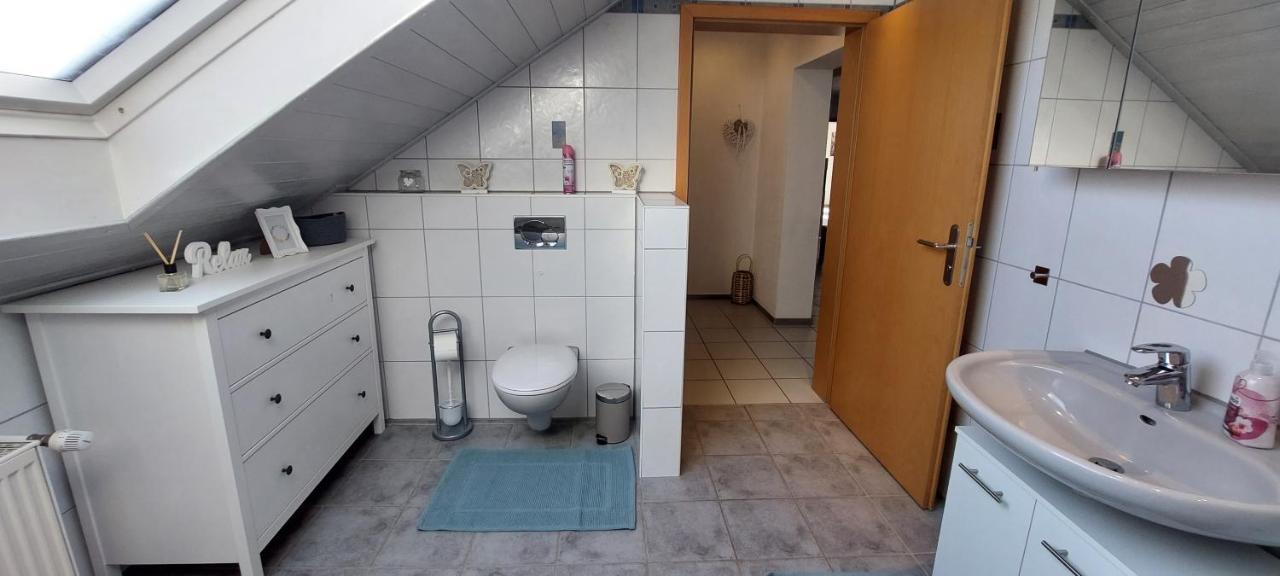Grosse Tolle 4 Zimmer Ferienwohnung Im Herzen Des Odenwaldes Mörlenbach Exterior foto